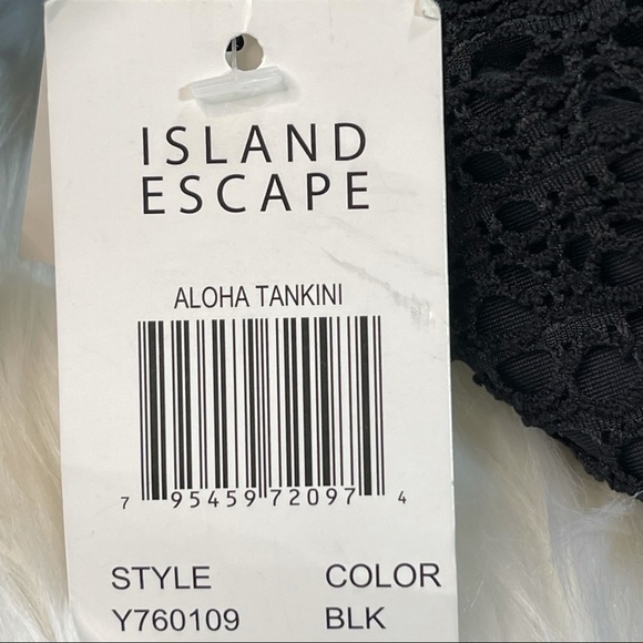 NWT Island Escape Crochet High Neck Tankini - Picture 10 of 13